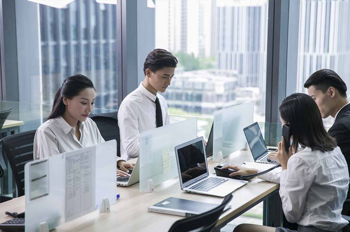 忠信博藝為您解決裝修備案所遇到的各種問題，讓您輕松愉快的開工！